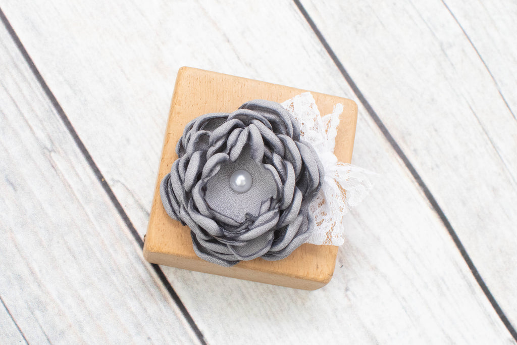 {Light Gray} Mini